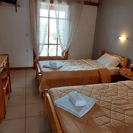 Joanna -apartment Appartement Akharavi